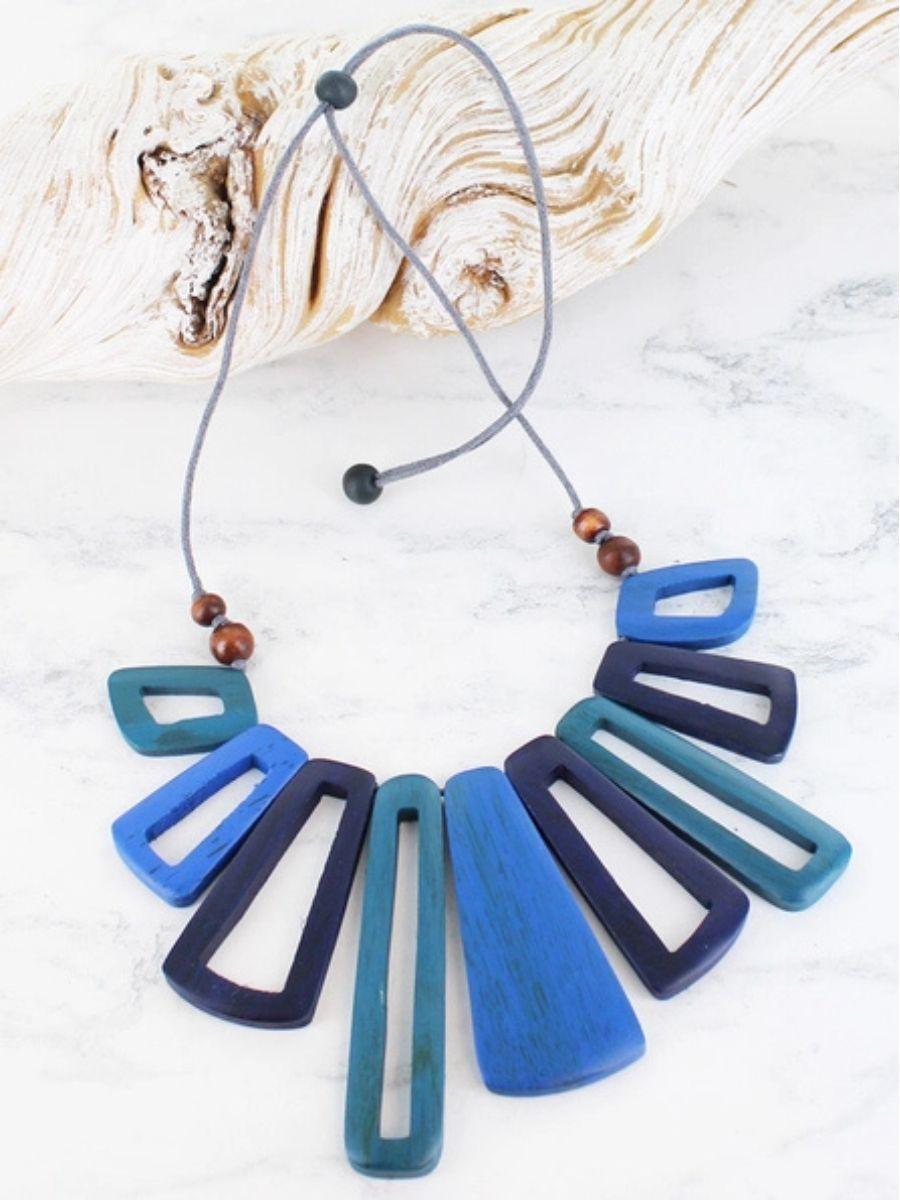 Wooden "Kasandra" Necklace - adjustable with a pull cord