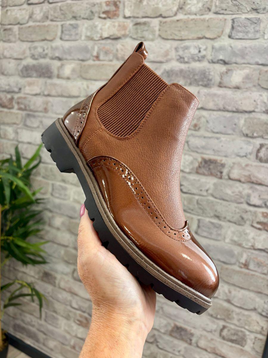 Tan Brogue Boot