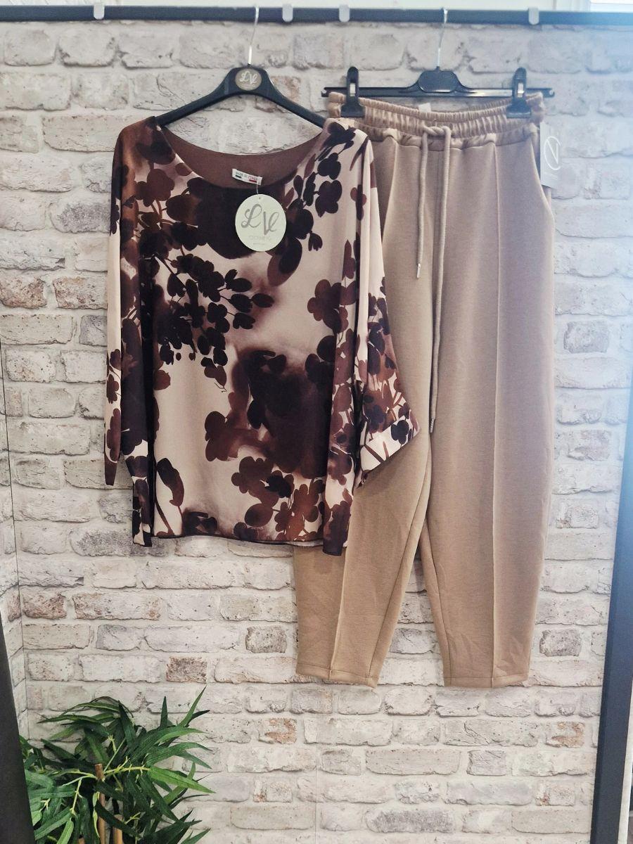 Abstract Leaf Print Top