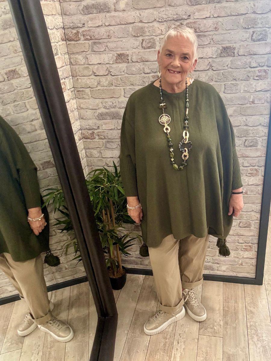 Plain Tassel Poncho