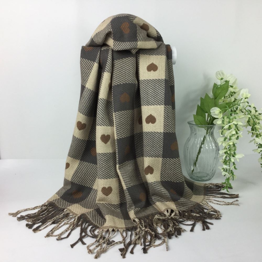 Heart Cashmere Winter Scarf - Super soft and cosy in a vibrant design.