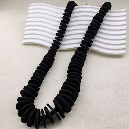 Black Statement Long Necklace for Stunning Outfits