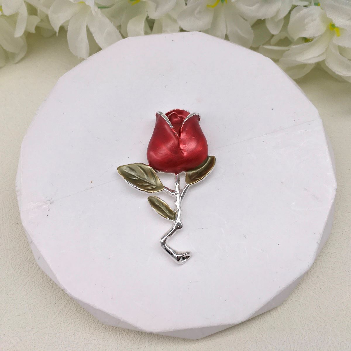 Magnetic Brooch - Red Rose Design with Silver Effect