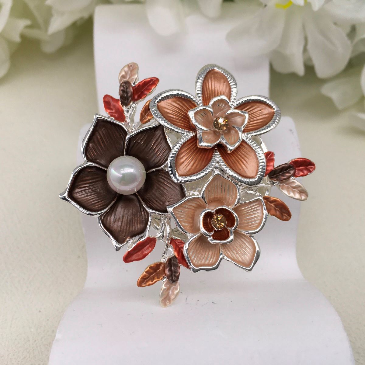 Magnetic Brooch - Trio Flower Design in 3 Colour Options - Beiges