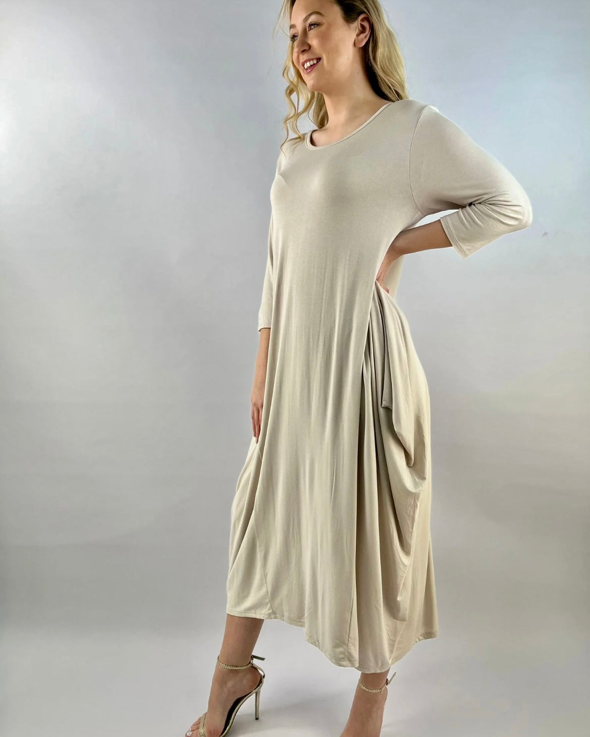 Parachute Dress - 3/4 Sleeve Stretchy Draped Fabric