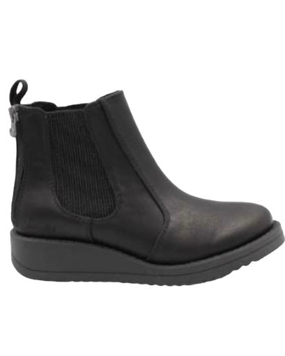 Blowfish Calo Chelsea Boot with double back zippers, cushioned footbed, vegan material.