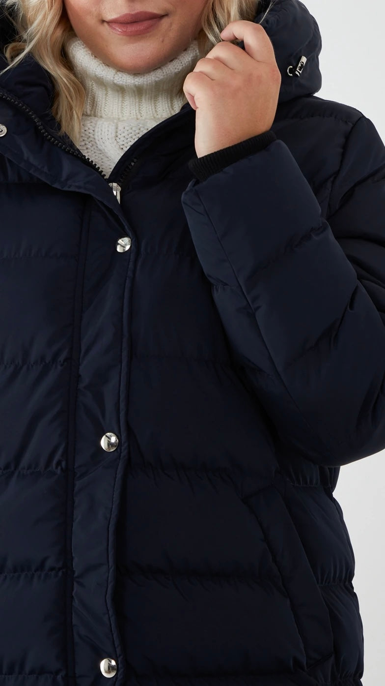 Longline Puffer Jacket in navy for warmth and comfort in cold weather.