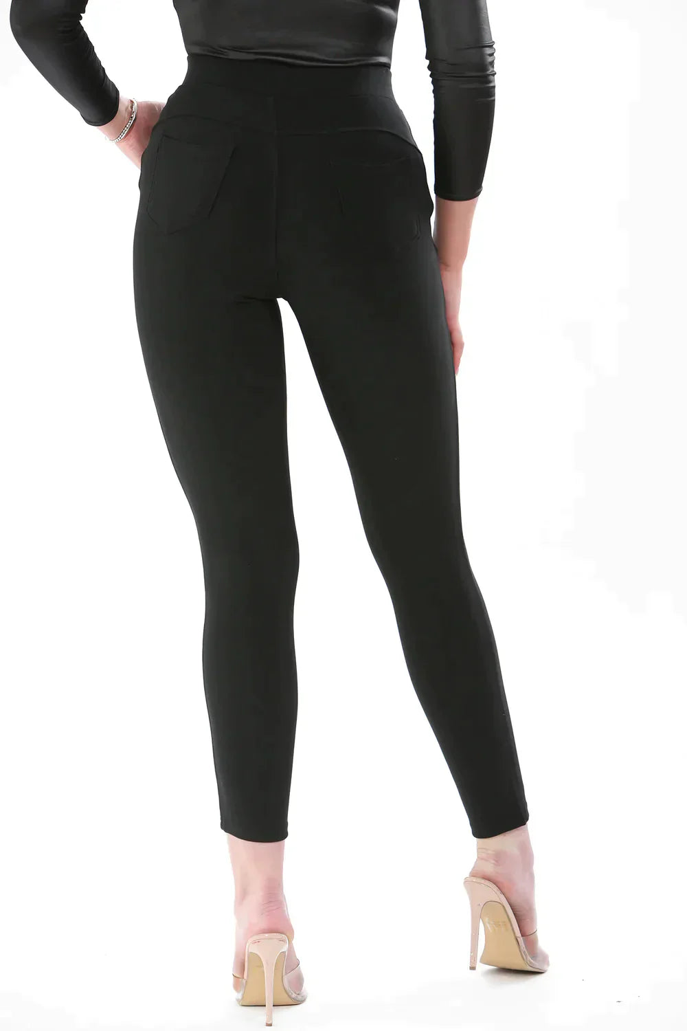 Black Luxe Leggings made from cotton, polyester, and elastic, available in sizes S to XXL.