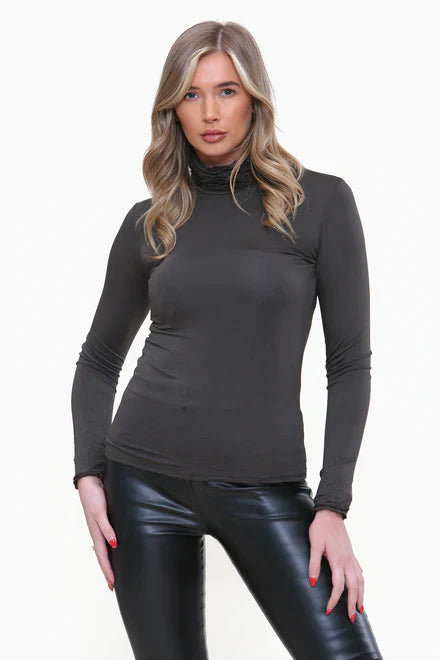 Ruffle Neck Top - Stylish Ruffle Neckline for Chic Vibe