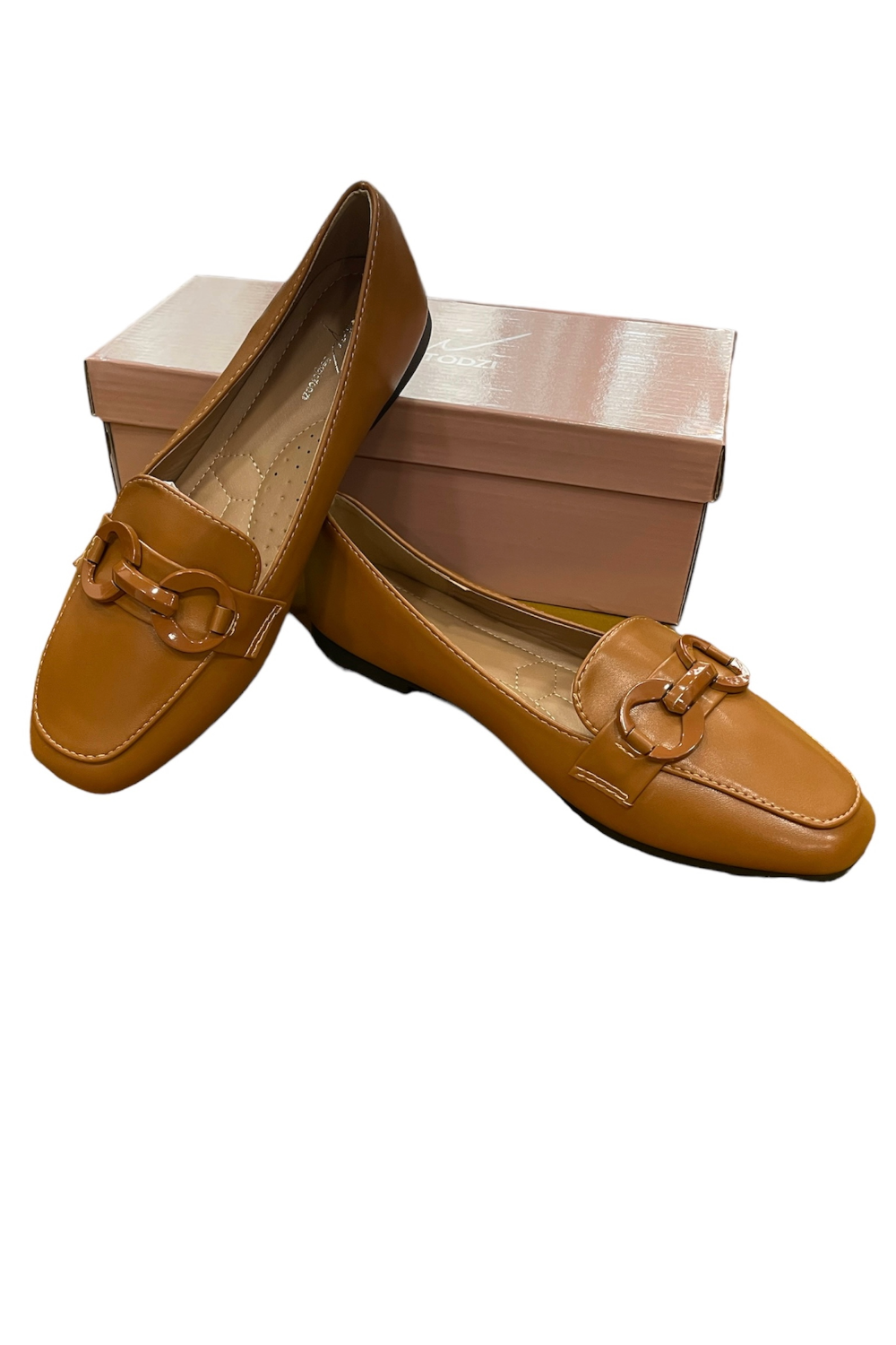 Tan Link Ballet Flats with link embellishment by Sergio Todzi.