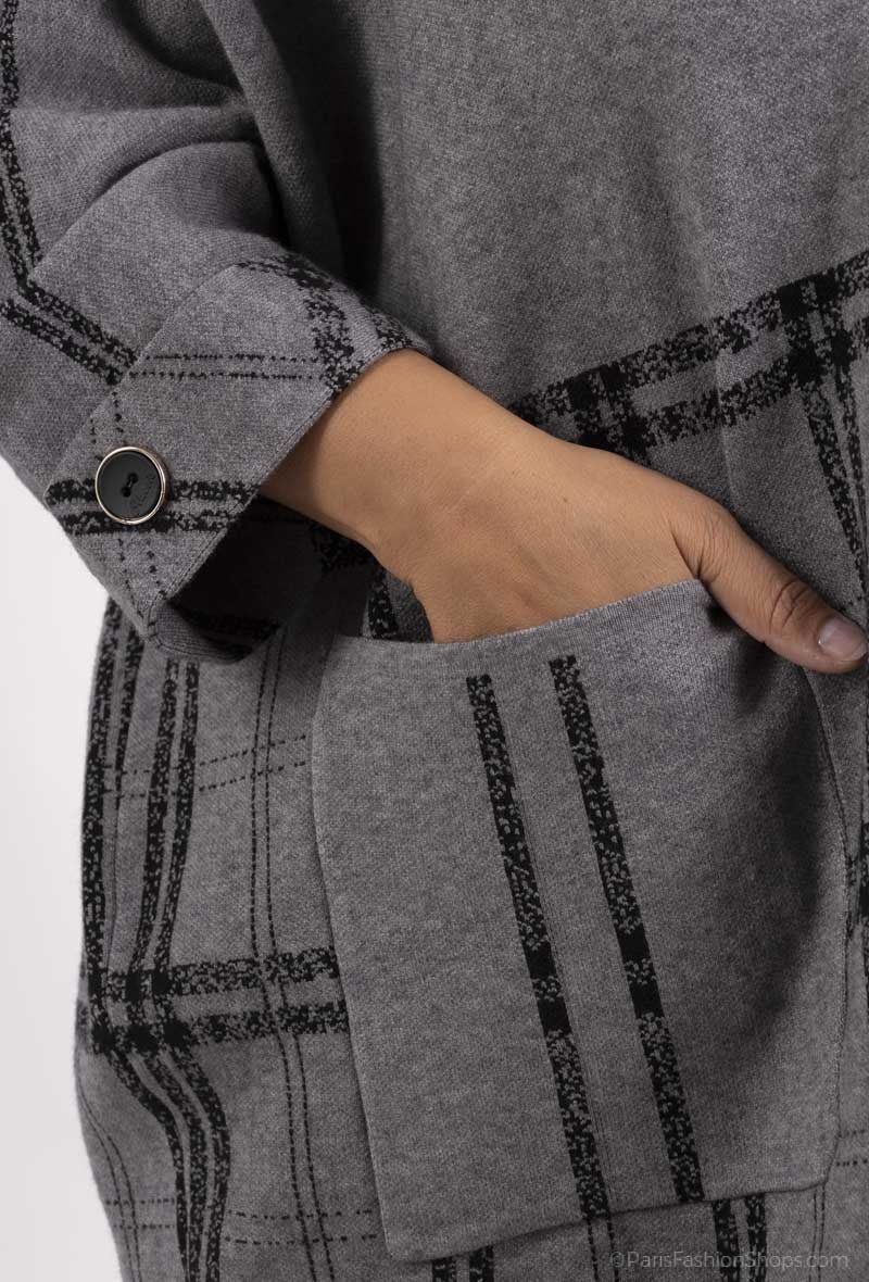 Checks Detail Knitted Jacket - Luxurious Fashion Statement