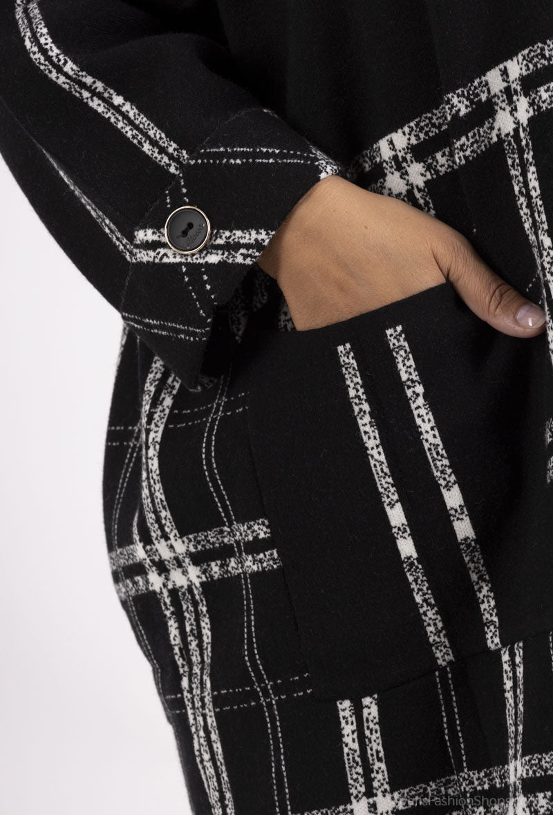 Checks Detail Knitted Jacket - Luxurious Fashion Statement