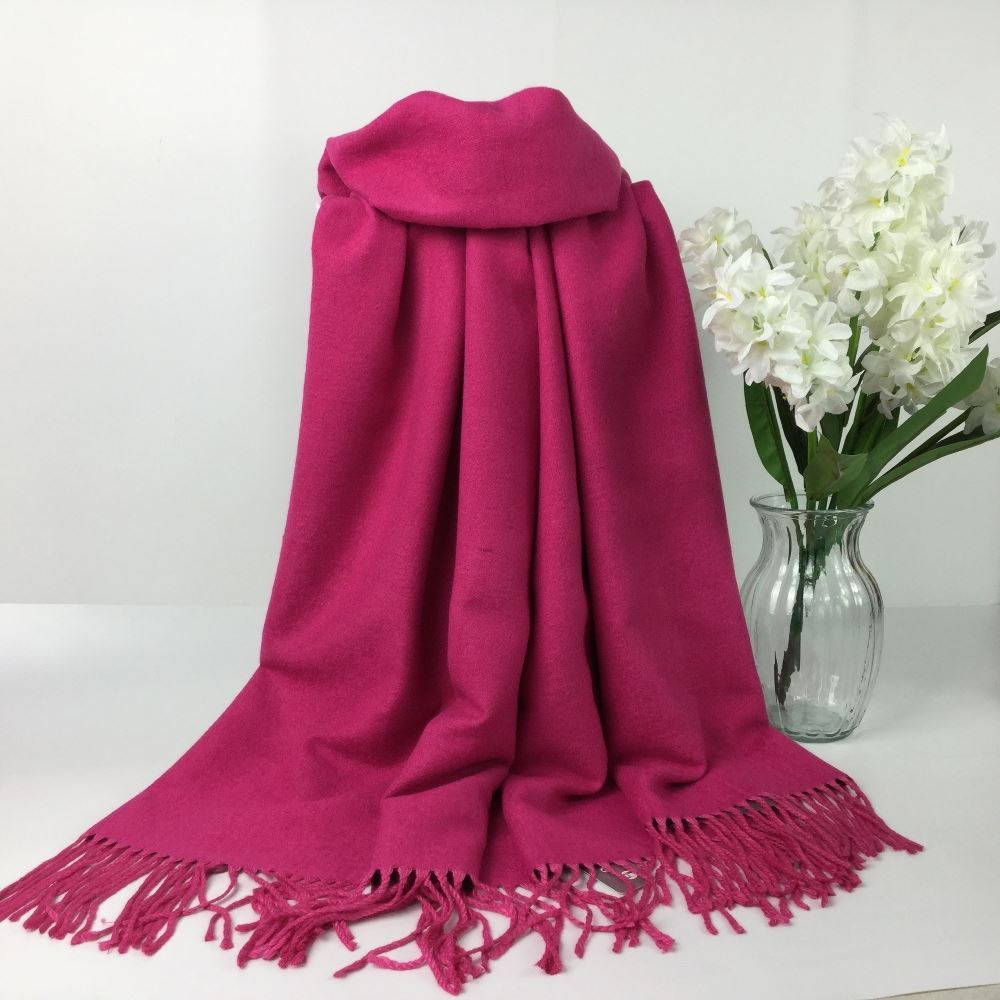Pink plain soft winter scarf, 60% viscose, 40% polyester.