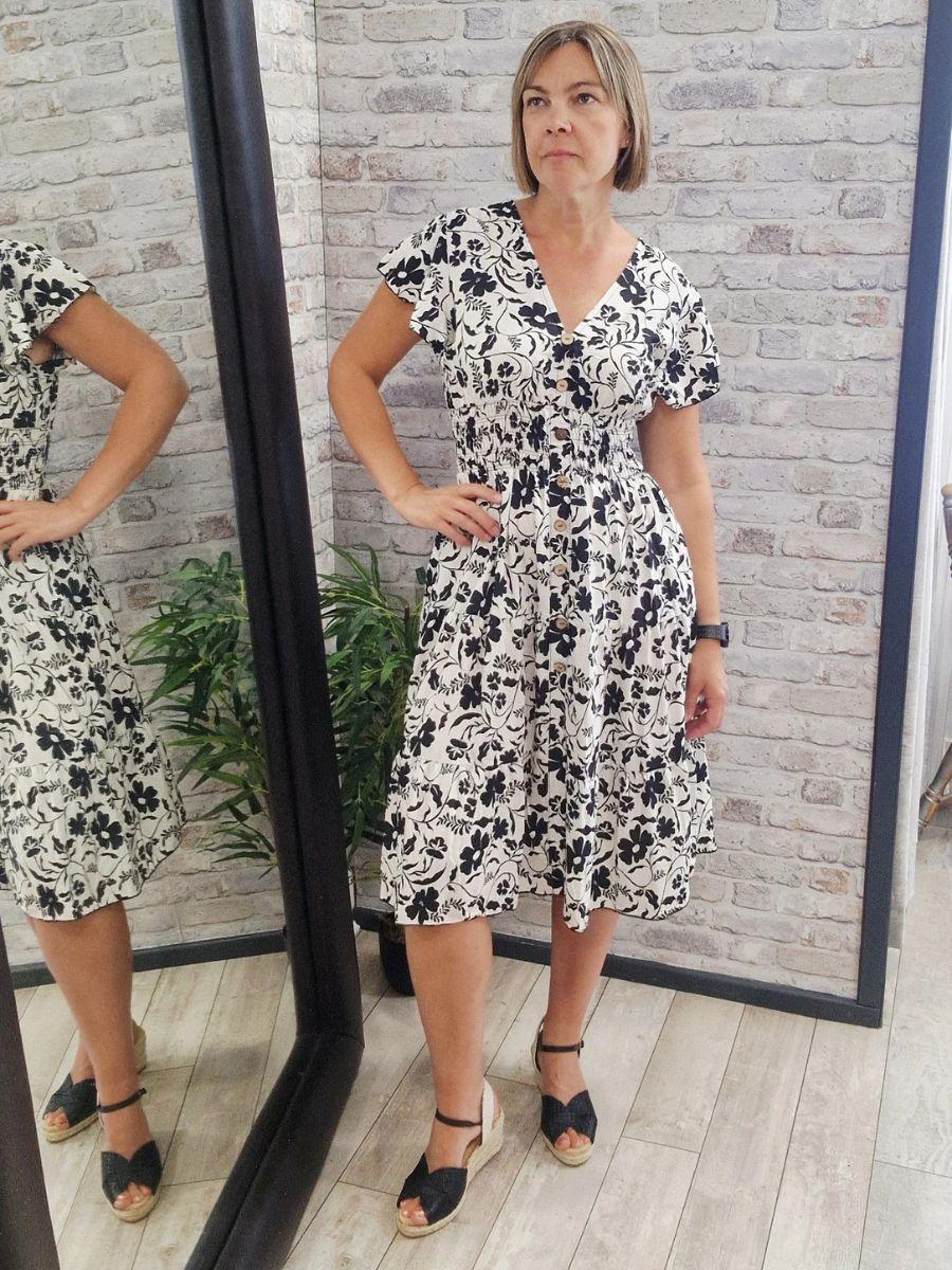 Vintage Flower Button Midi Dress - Flowing Angel Sleeves