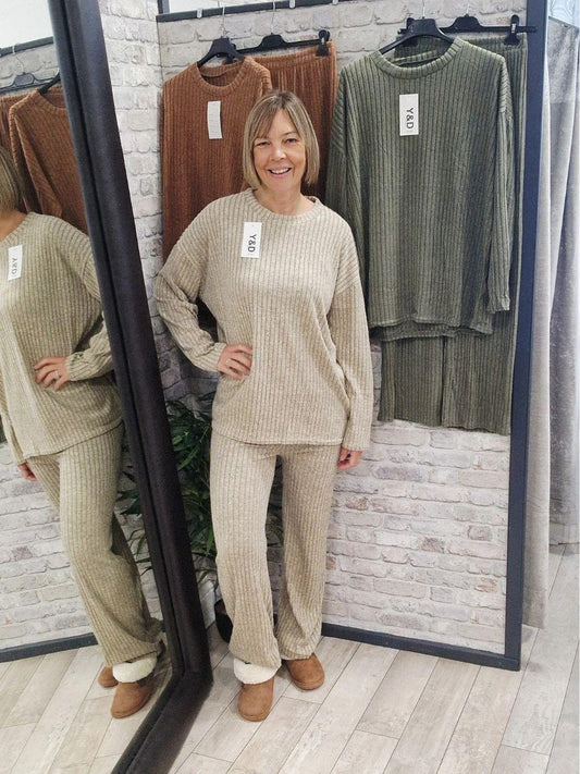 Ribbed Lounge Set