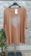 Load image into Gallery viewer, Diamante Heart T Shirt
