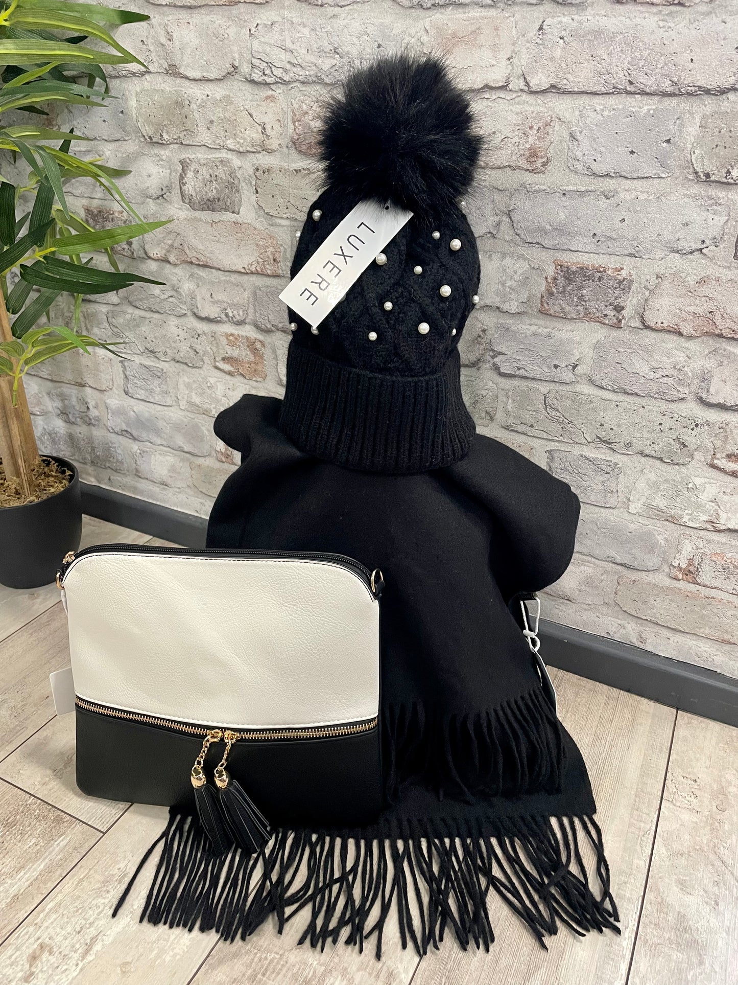 Luxury Scarf, Hat and Bag