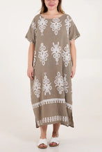 Load image into Gallery viewer, Cotton Tribal Print Pocket Dress
