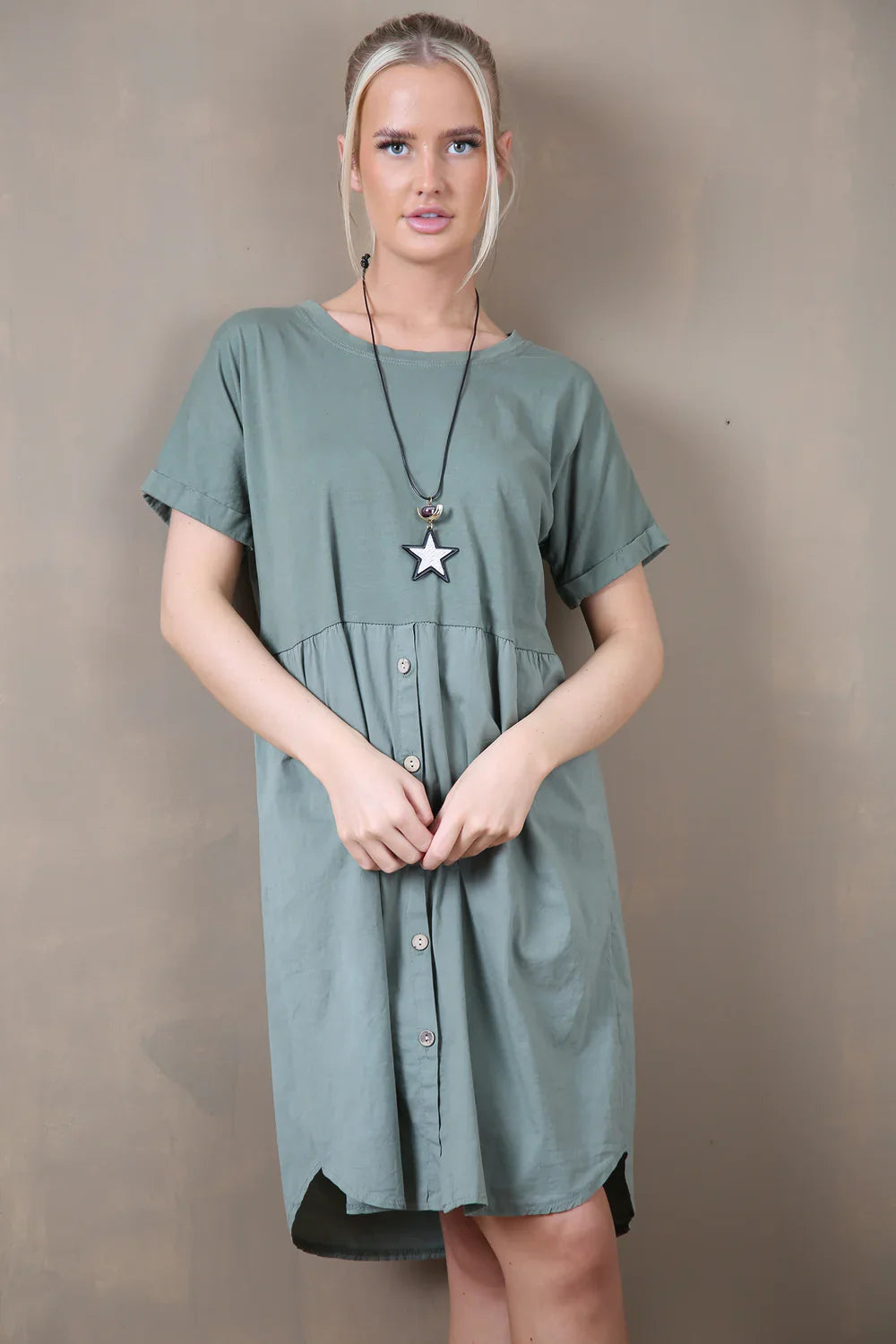 Button up dress with necklace, 100% cotton.