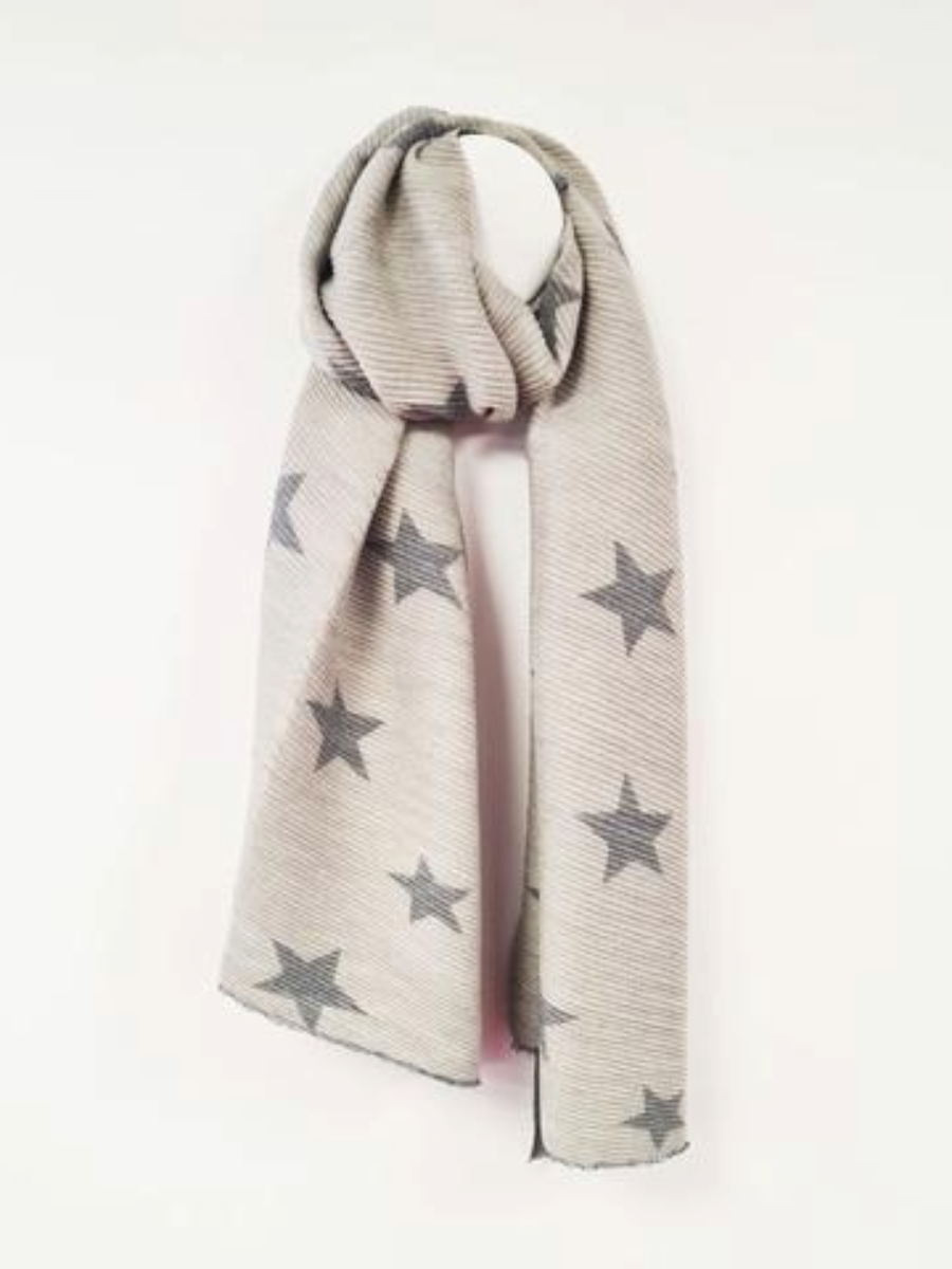 Pleated Star Scarf and Gloves