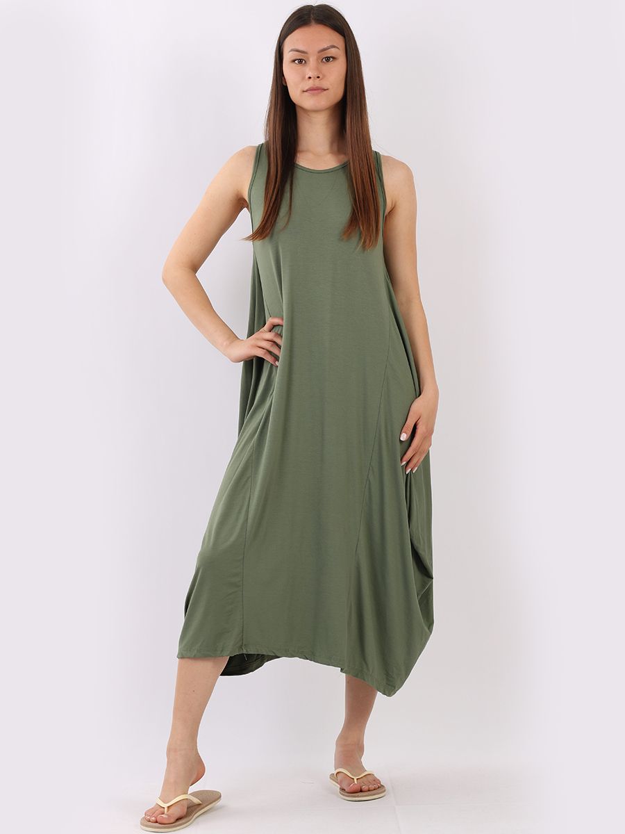 Sleeveless Parachute Dress, scoop neck, maxi style, Italian-made, green.