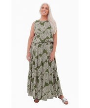 Load image into Gallery viewer, Leaf Tiered Maxi Skirt
