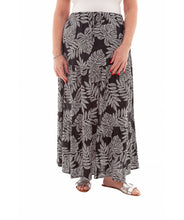 Load image into Gallery viewer, Leaf Tiered Maxi Skirt
