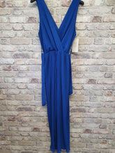 Load image into Gallery viewer, Sleeveless Pleated Jumpsuit
